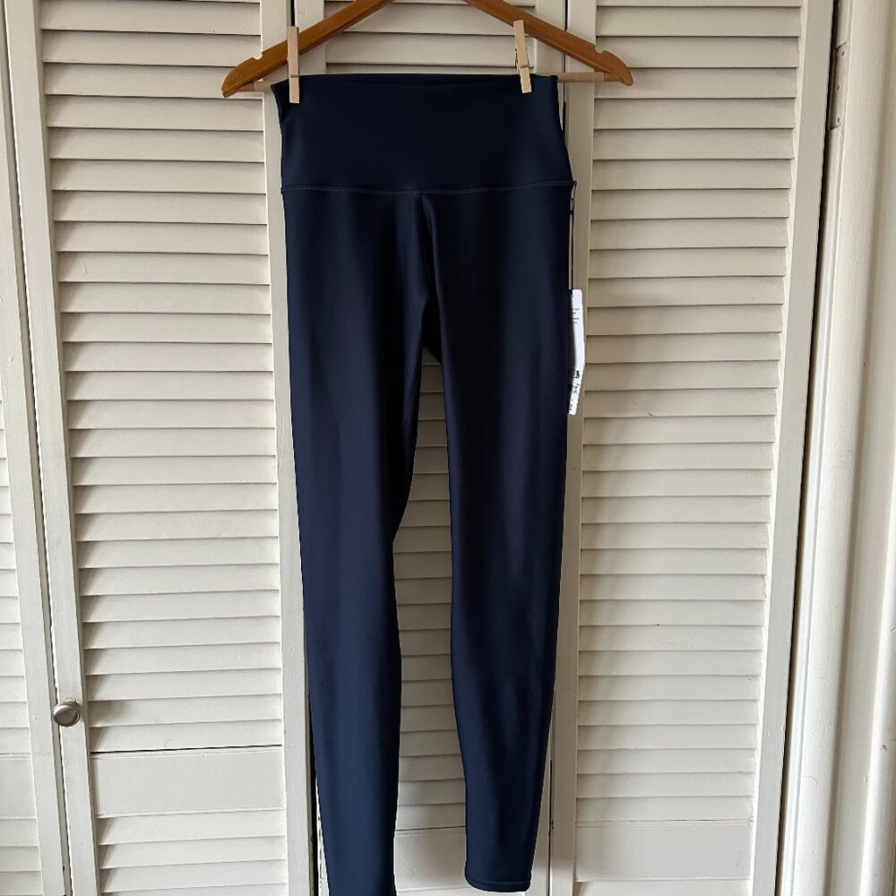 ALO Yoga High Waist Airlift Leggings (NWT)